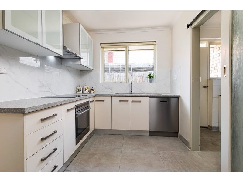 1/18 Hill Street, Box Hill South Apartment for rent Listed by