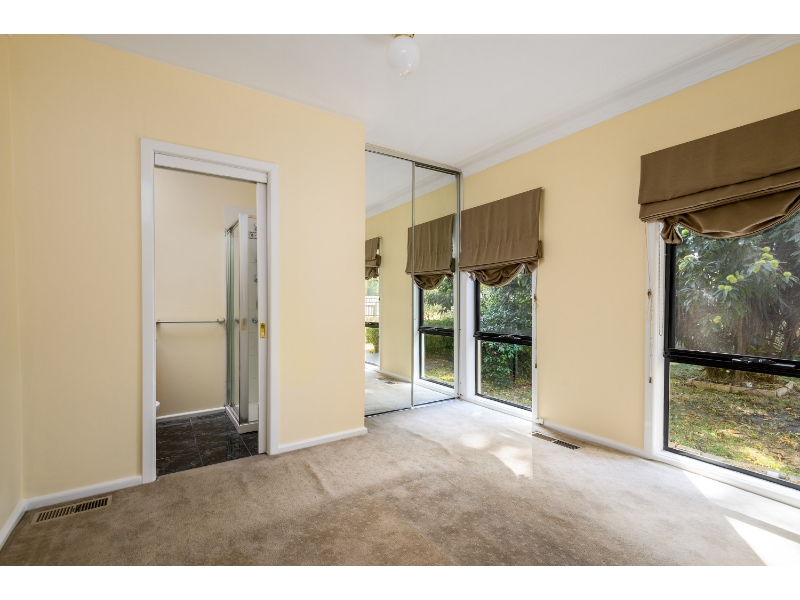 30 Wandoo Avenue, CLARINDA House for rent Listed by Brad Lessware of