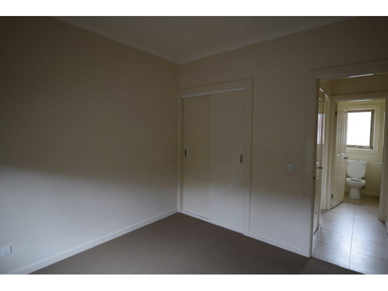 2/23 Highland Street, KINGSBURY Apartment for rent Listed by Sonia