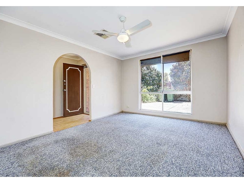 53 Agincourt Drive, Forrestfield House for rent Listed by Caitlin