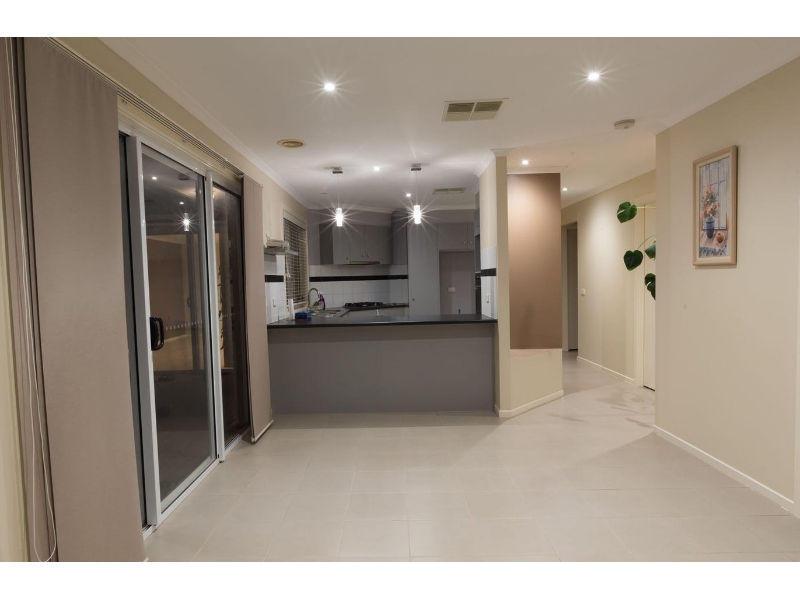 5 Yalding Place, Deer Park House for rent Listed by Emily Manicolo of