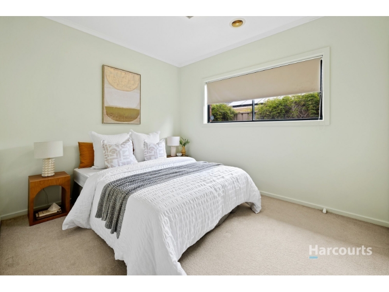 5 Braeside Walk, Caroline Springs House for rent Listed by Jaimee Stokes of Harcourts West