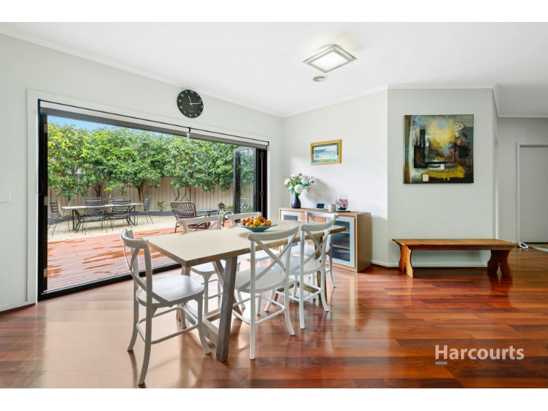 5 Braeside Walk, Caroline Springs House for rent Listed by Jaimee