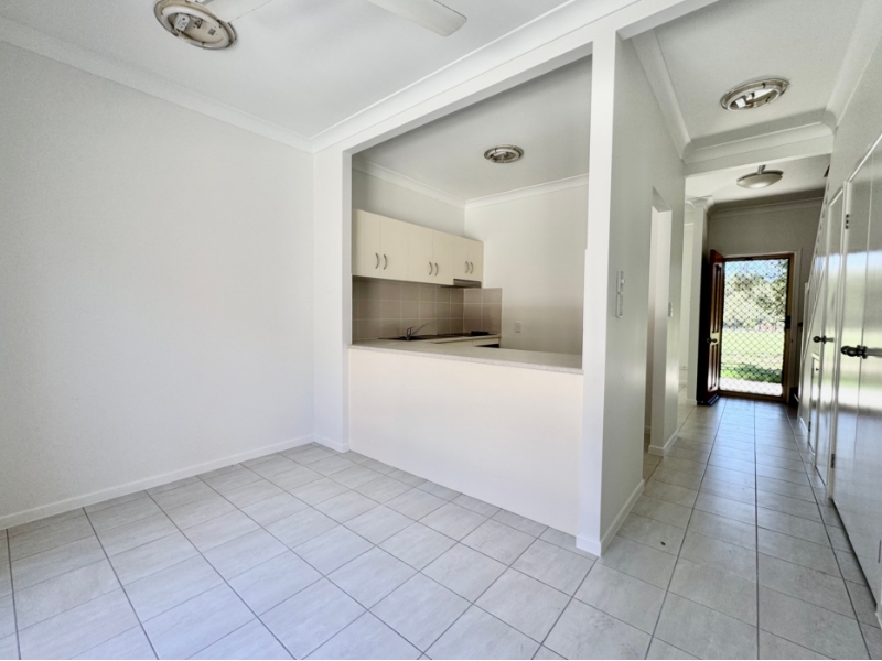 3/191 Warwick Road, Churchill Townhouse for rent Listed by House