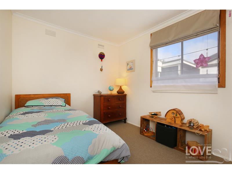 45 Flag Street, Kingsbury House for rent Listed by of Love & Co
