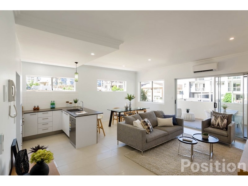 9/11 Gallagher Terrace, Kedron House for rent Listed by Cheryl Blair