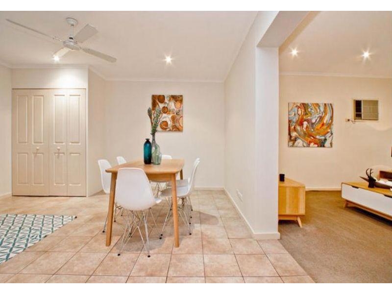 110 Raglan Avenue, South Plympton House for rent Listed by Megan