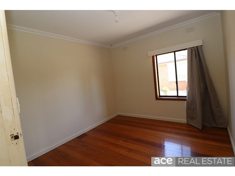 3 Beasley Avenue, WERRIBEE House for rent Listed by Sunny Singh of