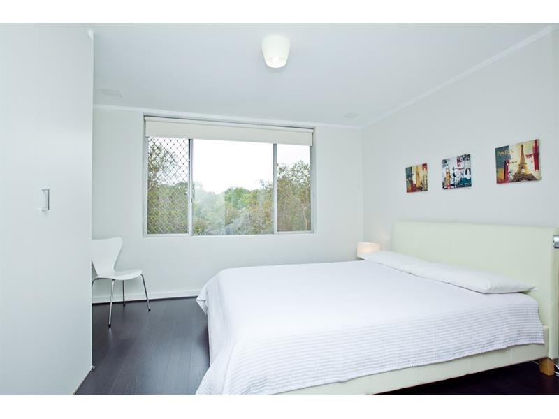 6/91 Winthrop Avenue, NEDLANDS Apartment for rent Listed by Hayley