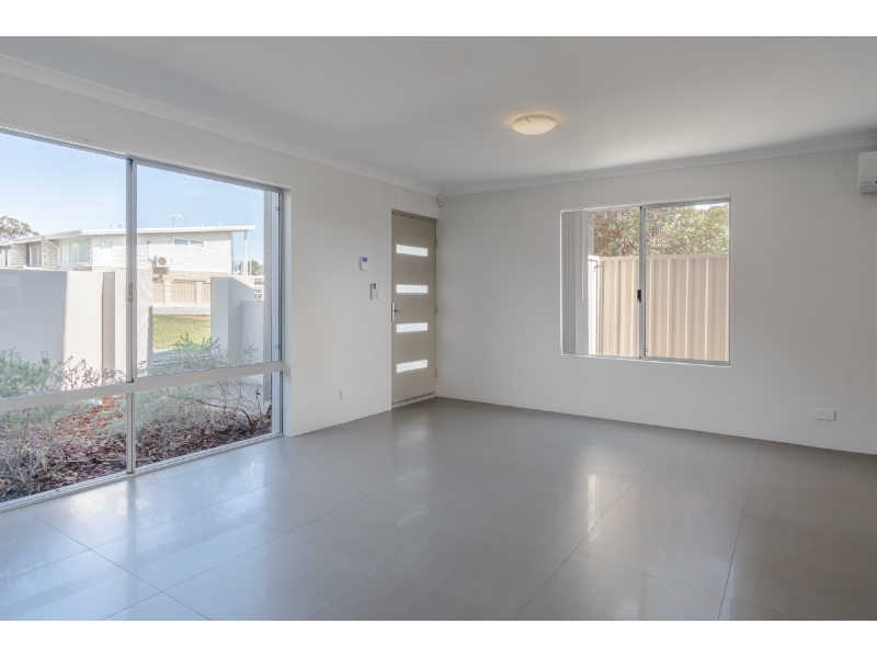 24a Eacott Street, MANDURAH House for rent Listed by Shannon Gray of