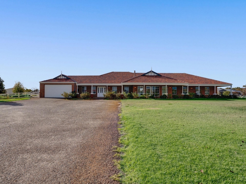 22 Franklin Drive, NORTH DANDALUP House for rent Listed by Tange