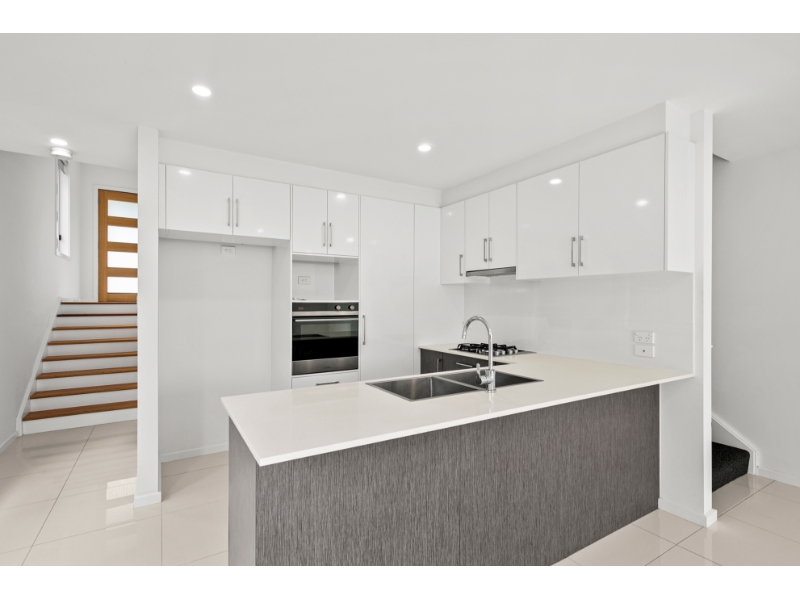 Rental properties & online application form