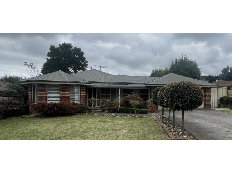 42 Hanson Road, WALLAN House for rent Listed by Maria Page of Barry Plant (mitchell Shire