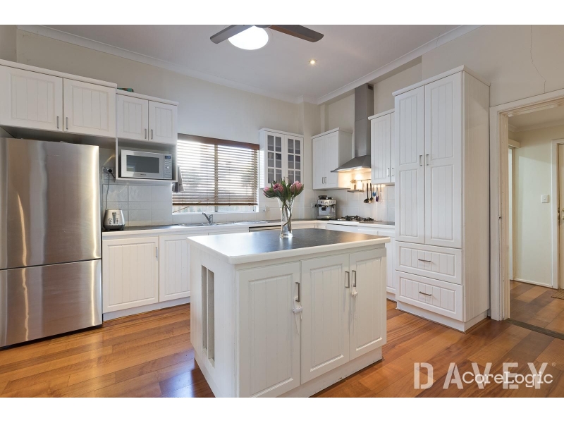 1/143 Brighton Road, SCARBOROUGH House for rent Listed by Alison