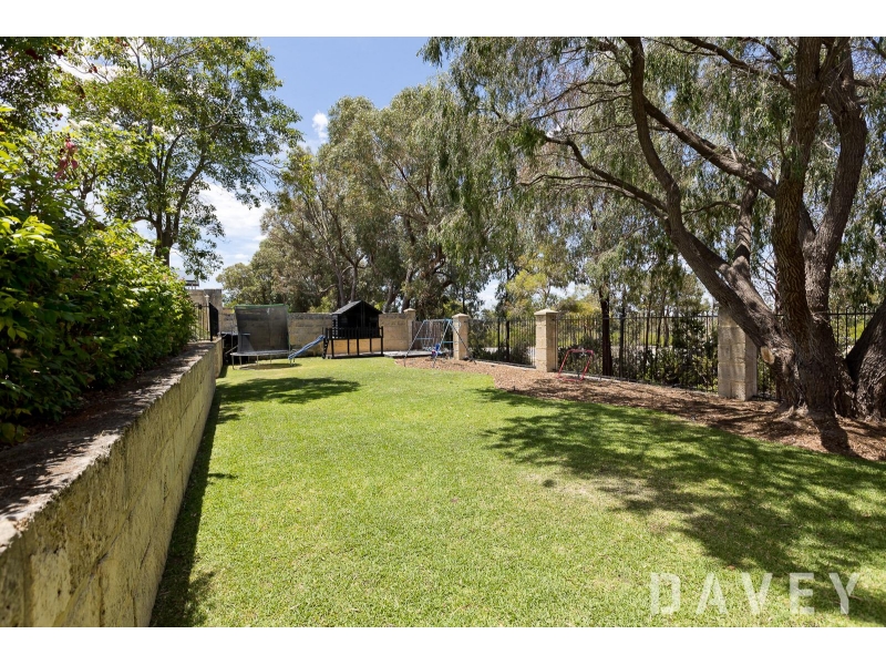 11 Hula Cove, JOONDALUP House for rent Listed by Deon Nickelldavies of Davey Group Real