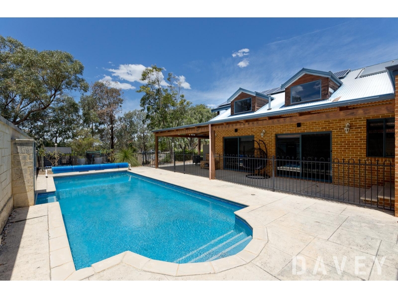 11 Hula Cove, JOONDALUP House for rent Listed by Deon Nickelldavies of Davey Group Real