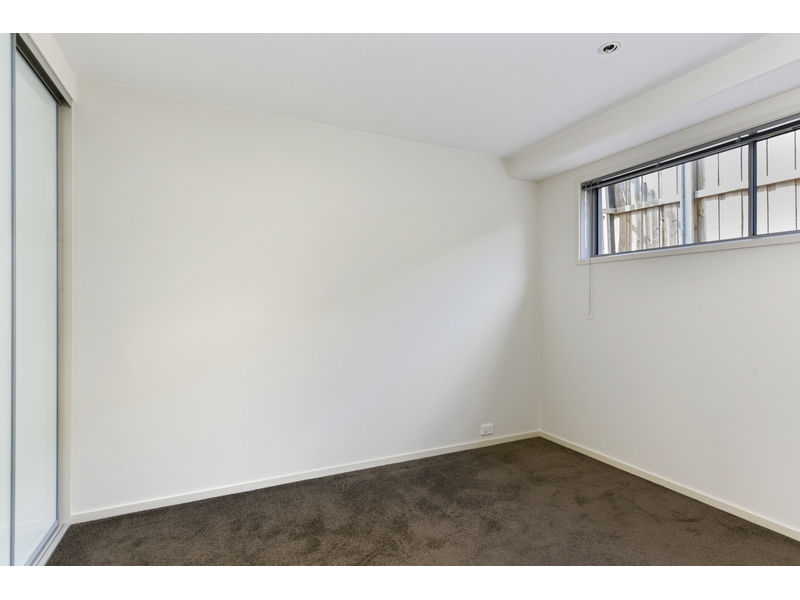 2/49 Tranmere Road, HOWRAH Apartment for rent Listed by of Fall Real