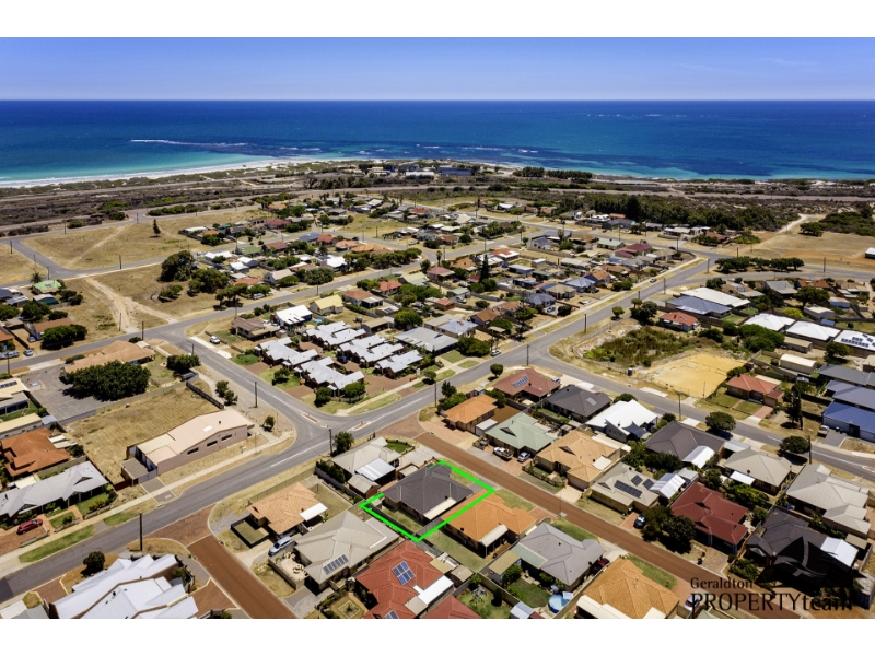 24 Broadbank Lane, BEACHLANDS House for rent Listed by Trudy Nickels