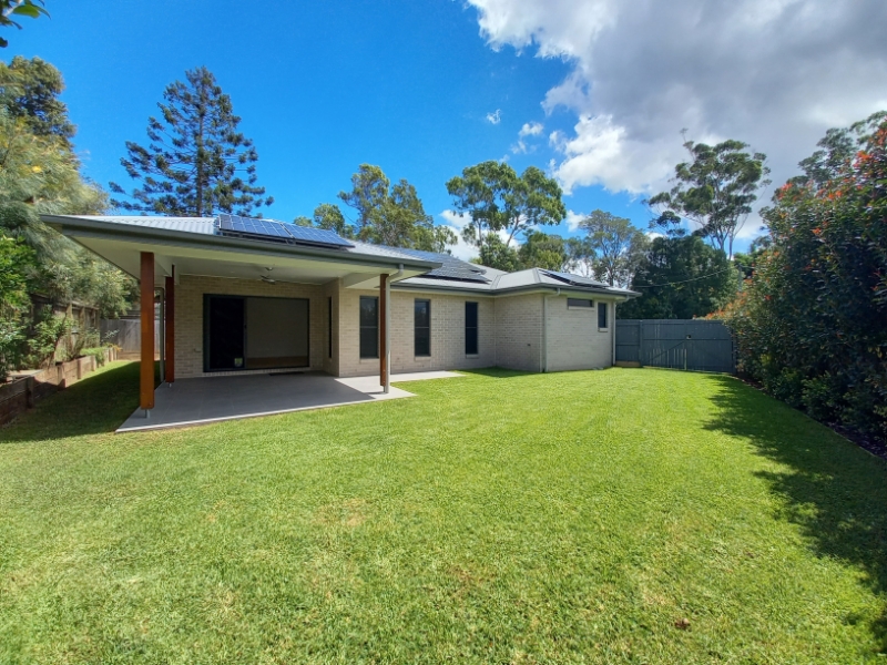 43 Pine Street, COOROY House for rent Listed by Henry Reynolds of