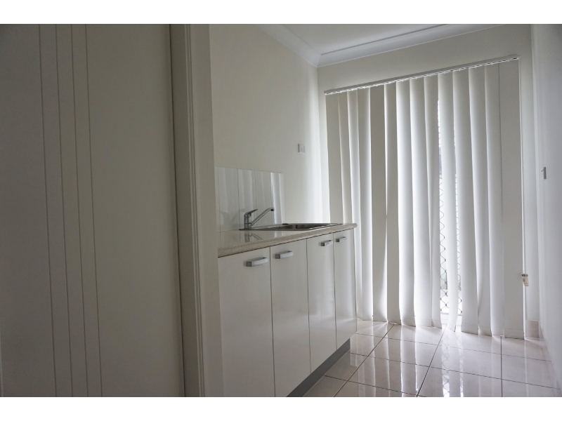 8 Vesta Lane, OORALEA House for rent Listed by Peter Mcfarlane of