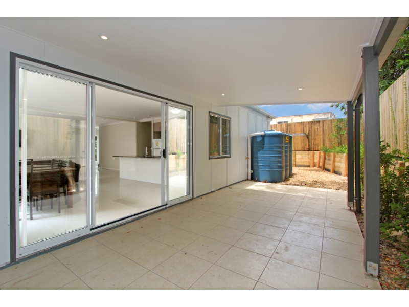 1/53 Fleurs Street, WOOLLOONGABBA House for rent Listed by Brisbane