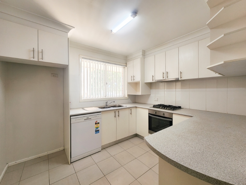 8 Kalangedy Drive, RIVERTON House for rent Listed by Kristy Copping