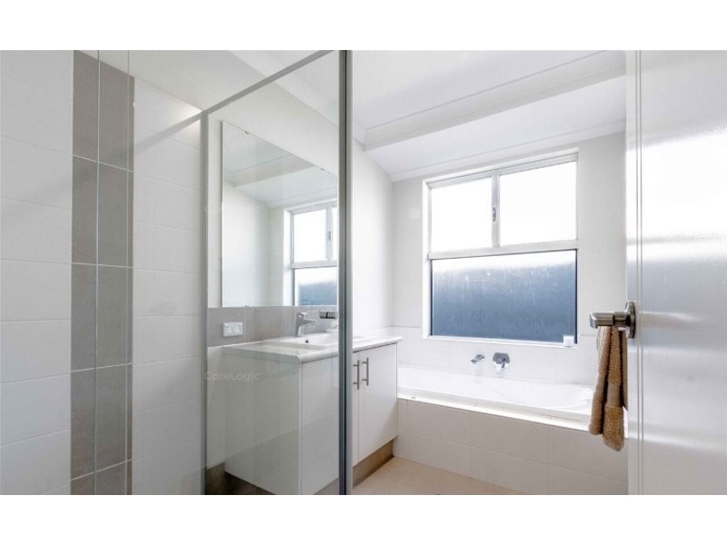 84 Wallangarra Road, CARRAMAR House for rent Listed by Kristy Copping