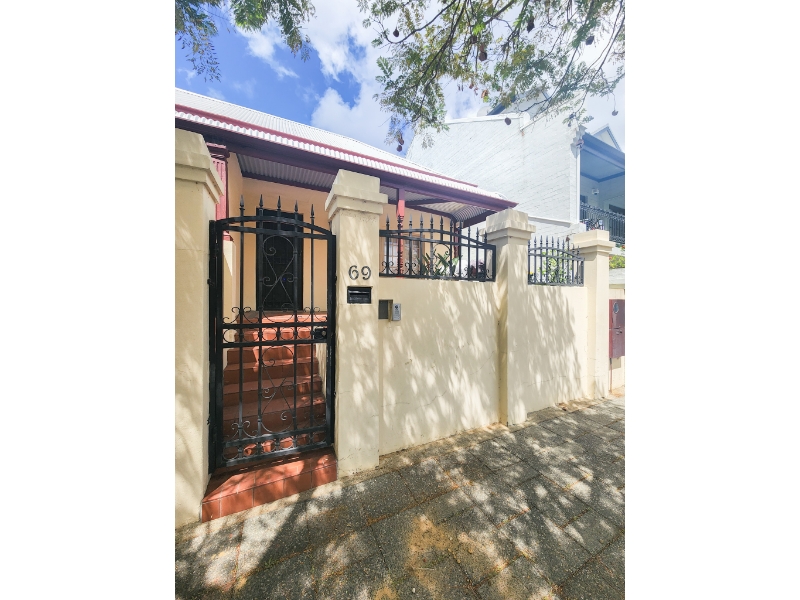 69 Goderich Street, EAST PERTH Townhouse for rent Listed by Kristy Copping of Perth Property