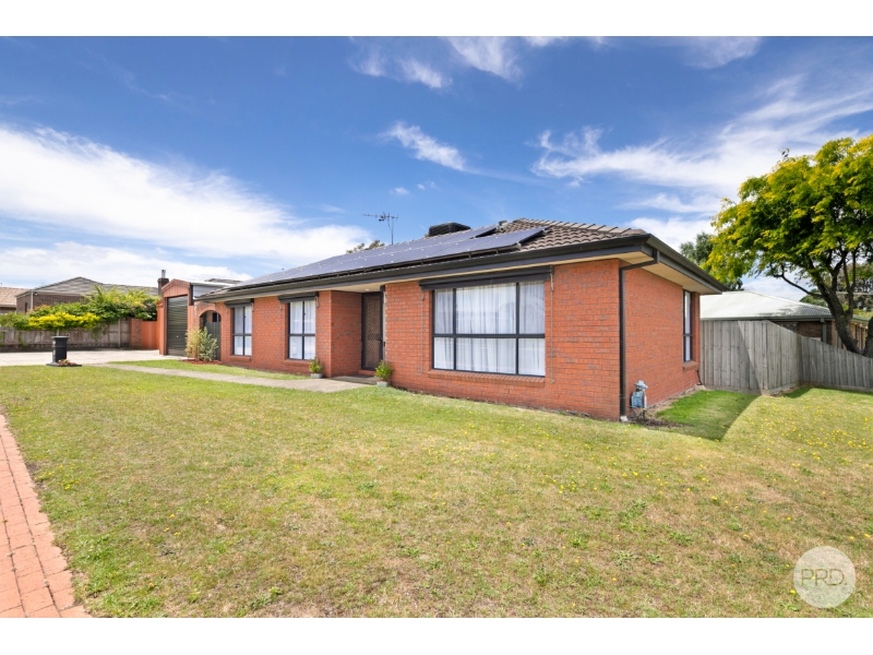 4 Omeo Drive, ALFREDTON House for rent Listed by Alister Hosking of