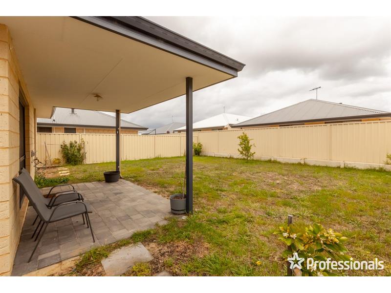 100 Verdant Street, SEVILLE GROVE House for rent Listed by Grace