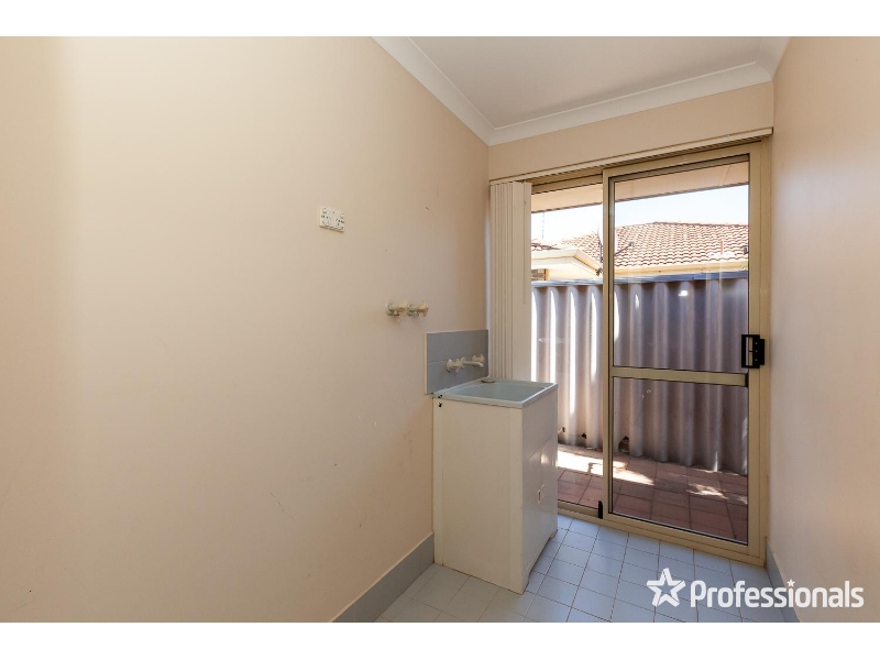 89 Seminole Gardens, SEVILLE GROVE House for rent Listed by Nikki