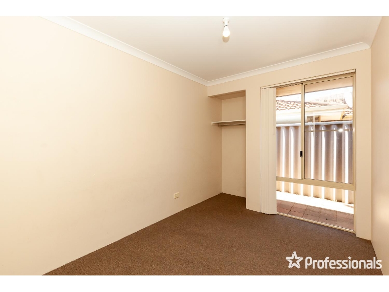 89 Seminole Gardens, SEVILLE GROVE House for rent Listed by Nikki