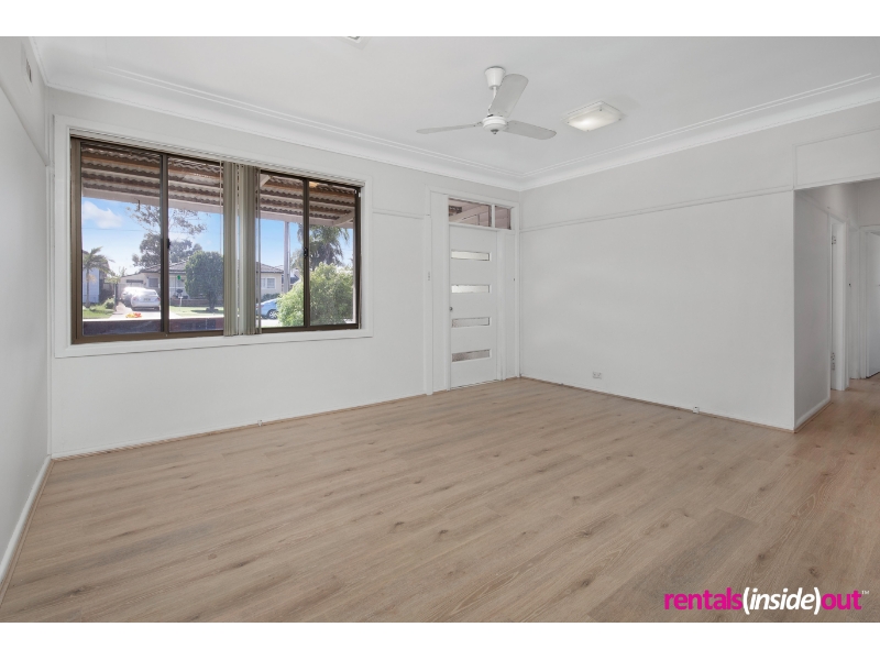 6 Chester Street, BLACKTOWN House for rent Listed by Alan Xuan Li of