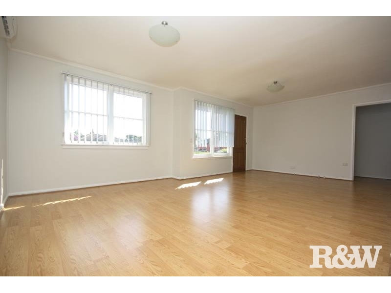 14 Poplar Street, NORTH ST MARYS House for rent Listed by Rooty Hill