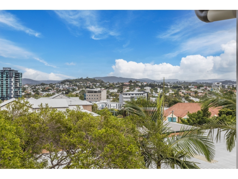 7/5 Whytecliffe Street, ALBION Apartment for rent Listed by Yamila