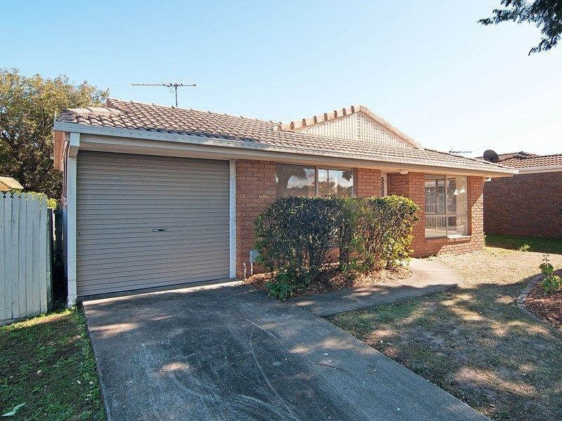 5 Jabiru Place, ZILLMERE House for rent Listed by Samantha Vallely of