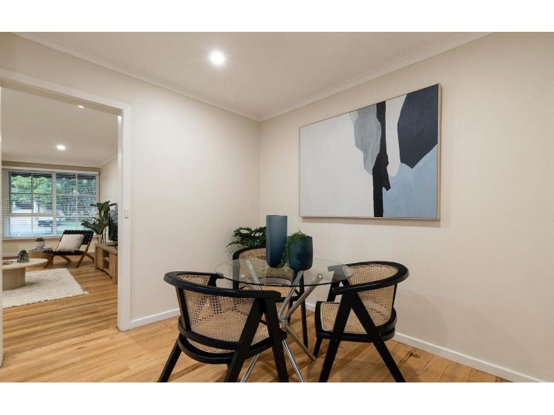 4/1A Kintore Crescent, BOX HILL Apartment for rent Listed by Narelle