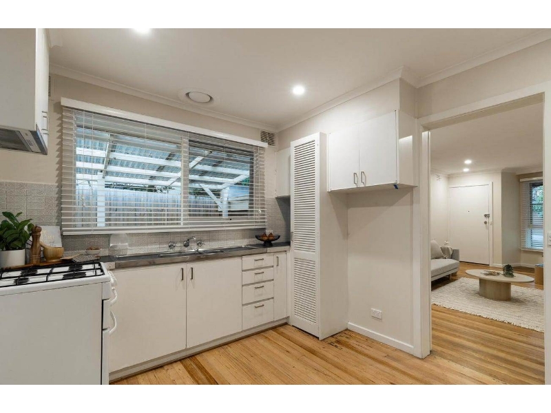 4/1A Kintore Crescent, BOX HILL Apartment for rent Listed by Narelle