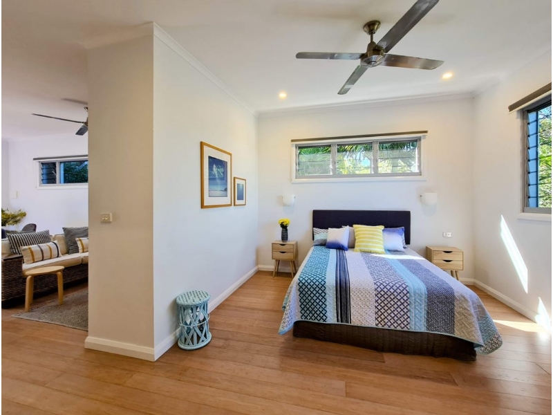 79A Paterson Street, BYRON BAY Apartment for rent Listed by Monique Bush of Ray White Byron