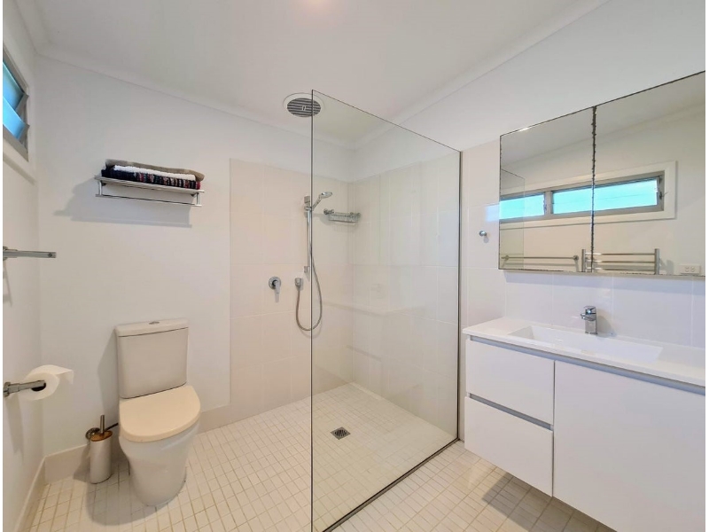 79A Paterson Street, BYRON BAY Apartment for rent Listed by Monique Bush of Ray White Byron