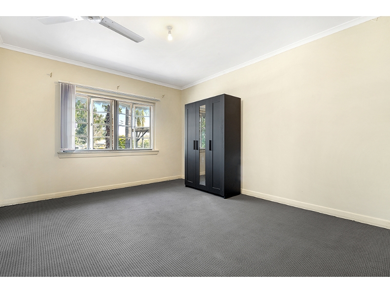 42 Gotha Street, CAMP HILL House for rent Listed by Kylie Ingle of