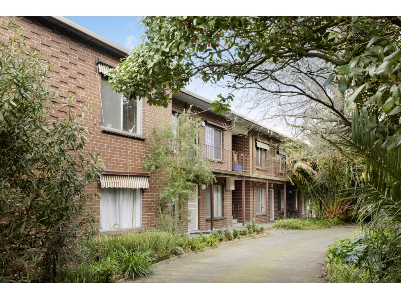 10/9 Gerald Street, MURRUMBEENA Apartment for rent Listed by Lachie Whitehead of Ray White
