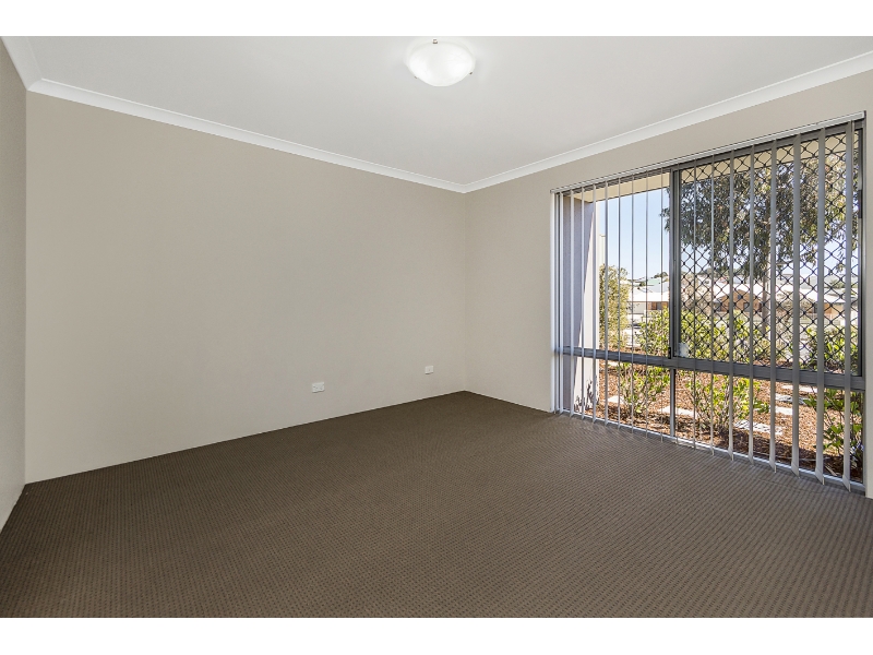 19 Explorers Crescent, BALDIVIS House for rent Listed by Leasing
