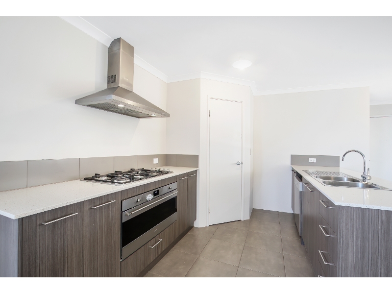 23 Selina View, BALDIVIS House for rent Listed by Leasing Corby of