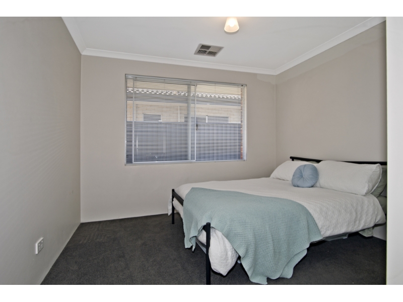 8 Altham Grove, BALDIVIS House for rent Listed by Leasing Corby of