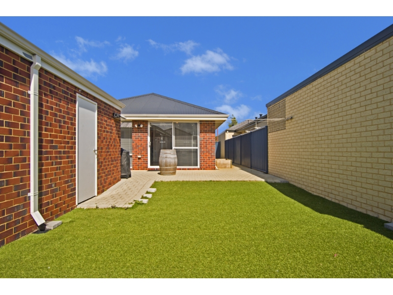8 Altham Grove, BALDIVIS House for rent Listed by Leasing Corby of