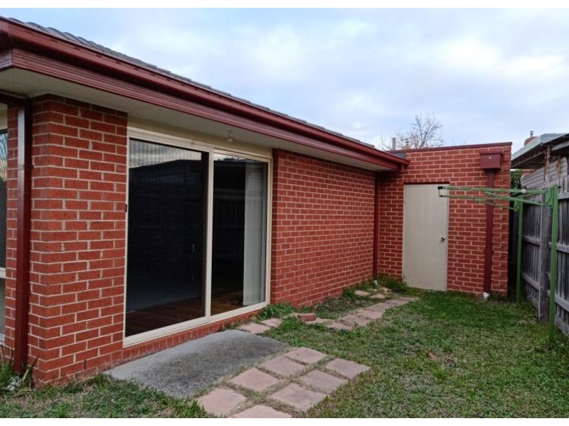 2/53 Menzies Avenue, DANDENONG NORTH Apartment for rent Listed by