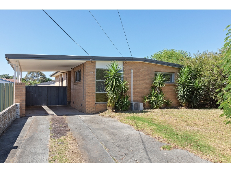 42 Laurina Crescent, FRANKSTON NORTH House for rent Listed by of Ray