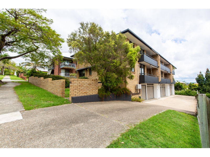 1/32 View Street, WOOLOOWIN Apartment for rent Listed by David Lemke