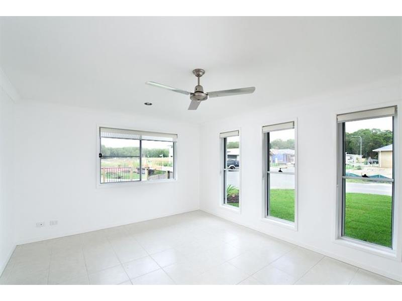 17 Peppertree Crescent, ANDERGROVE House for rent Listed by Mackay